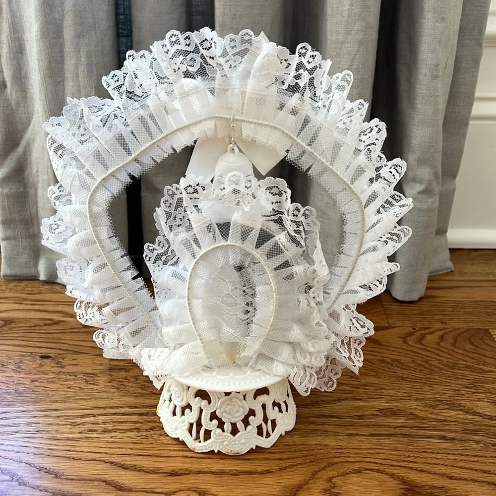 Vintage Wedding Topper 👰🏽🤵🏾🤍